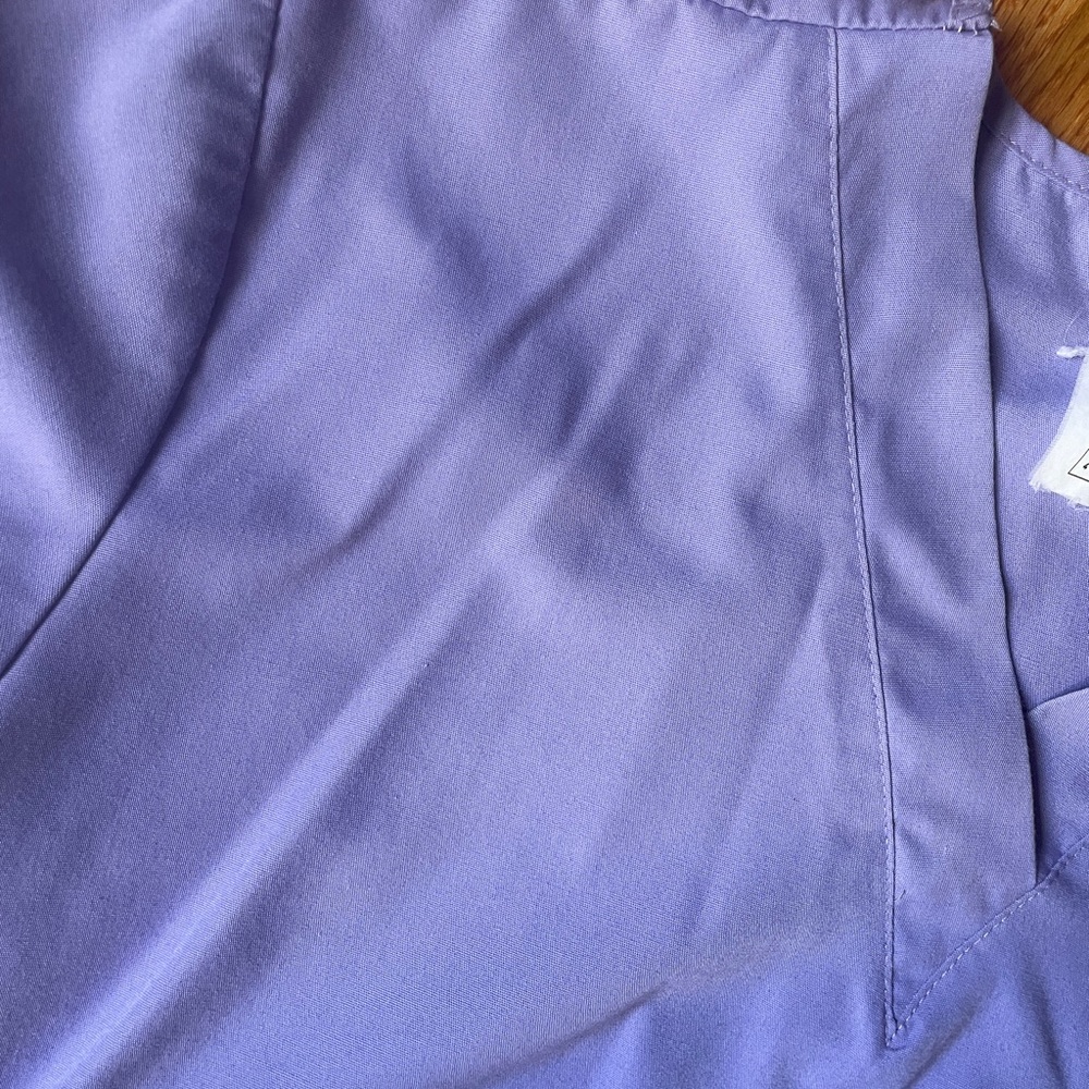 Purple scrubs - Picture 3 of 6